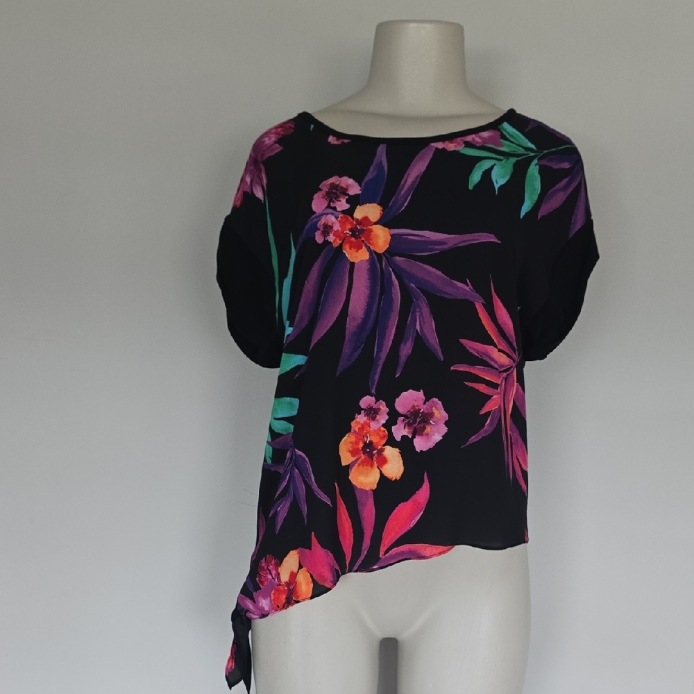 Joseph Ribkoff black floral asymmetrical pullover top- side tie-10